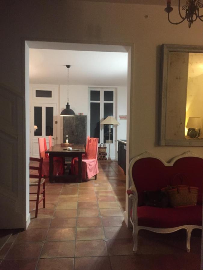 La Maison Du Port Mortagne-sur-Gironde Ngoại thất bức ảnh