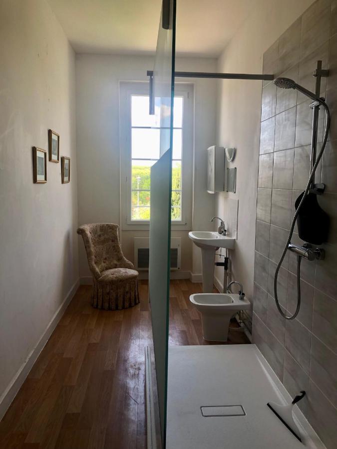 La Maison Du Port Mortagne-sur-Gironde Ngoại thất bức ảnh