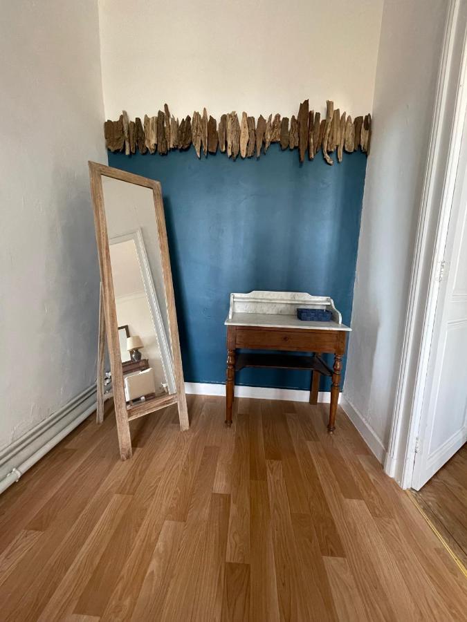 La Maison Du Port Mortagne-sur-Gironde Ngoại thất bức ảnh